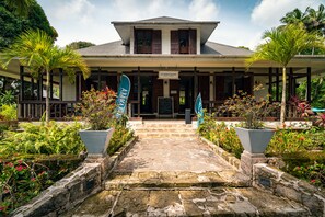 Exterior - Modern apartment at Au Cap within walking distance to the beach. (Au Cap)