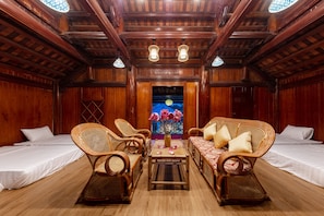 Chambre classique, Plusieurs lits | Lit avec matelas à plateau-coussin, décor unique, ameublement unique