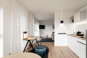 In-room dining - The Place Apartments (Herzogenaurach)