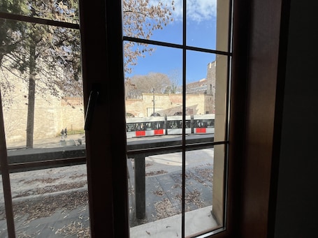 Superior Apartment | 1 bedroom, blackout drapes, iron/ironing board, free WiFi