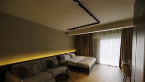 패밀리룸 | 메모리폼 침대, 미니바, 객실 내 금고, 책상