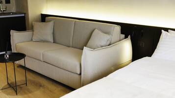 Family Room | 1 bedroom, memory foam beds, minibar, in-room safe
