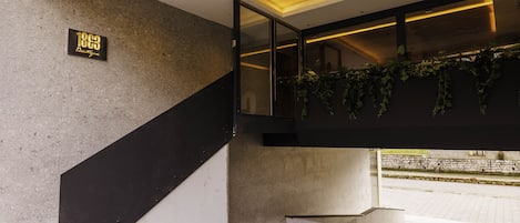 EntrĂ©e de lâhĂ©bergement