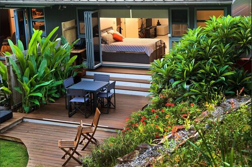 The Zen Garden Suite - Driftwood Villas Scotts Head