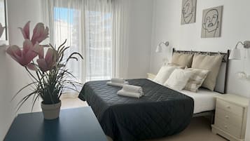 2 bedrooms, WiFi, bed sheets