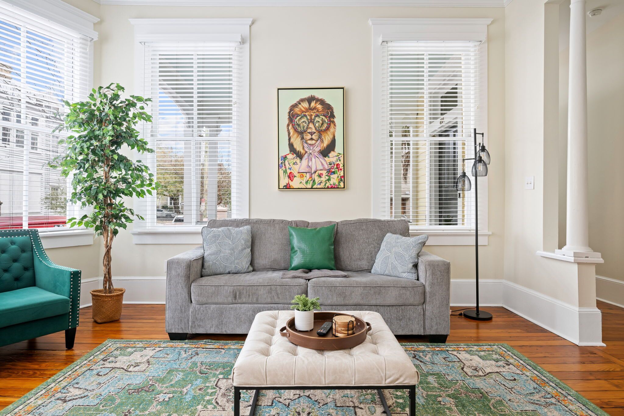 TV, fireplace, offices