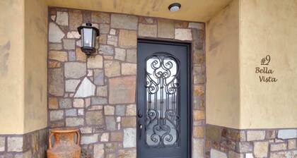 Luxury Downtown Rental (Hot Tub/Pet Friendly) #9