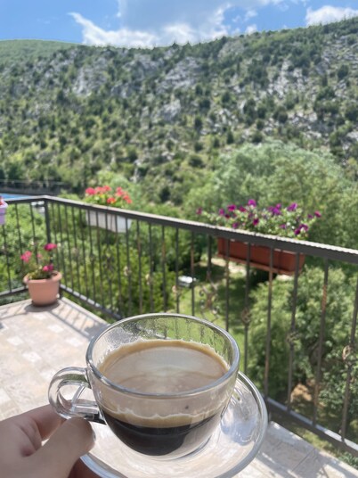 Villa Basic Blagaj with Amazing View on the River, super close to Mostar