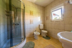 Hair dryer, towels, soap, shampoo