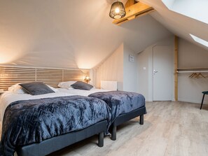 3 habitaciones, wifi gratis y ropa de cama