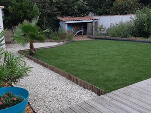 Property grounds - Peaceful house near beach, modern, garden, private parking (Saint-Jean-de-Monts)