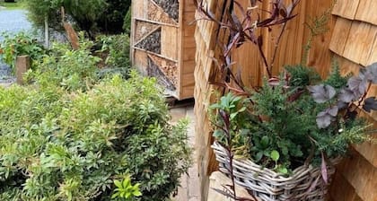 Appartement tout équipé dans un cadre naturel, proche du Parc Avesnois et commodités, jusqu'à 5 pers.
