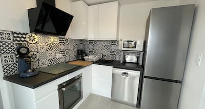 Maison proche plage avec jardin, prĂȘt vĂ©los, internet et espace lingerie