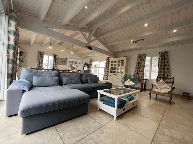 Villa 3 Chambres Avec Piscine Et Jardin Clos, Proche De La Mer - Île d'Oléron