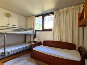 2 bedrooms, free WiFi