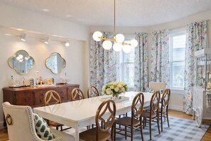 Dining - The Pop Inn - Your Ultimate Getaway (Charlottesville)
