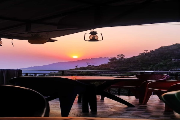 Deluxe Tent | 1 bedroom, desk, free WiFi, bed sheets