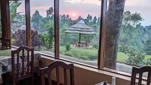 Restaurant - Cwmbale Eco-Tourist Lodge (Mbale)