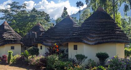 Cwmbale Eco-Tourist Lodge