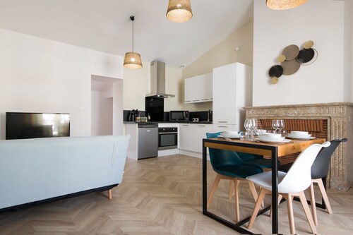 Appartement Haut Standing Hypercentre Rochefort, Arrivée Autonome !