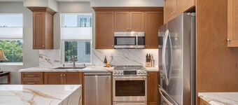 Luxury Condo in Napa Downtown