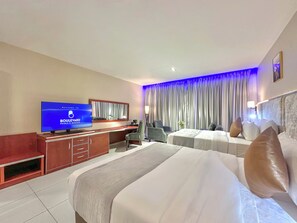 Executive kamer, 1 twee- of 2 eenpersoonsbedden | Een bureau, gratis wifi