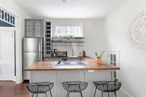 Fridge, microwave, coffee/tea maker, toaster - Cannon Collective | 5BR Historic Home Downtown! (Charleston)