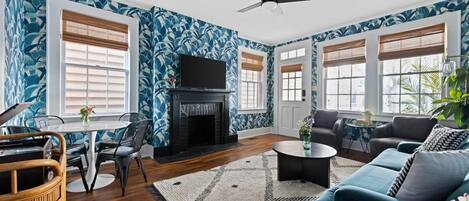 Télévision, espaces bureaux