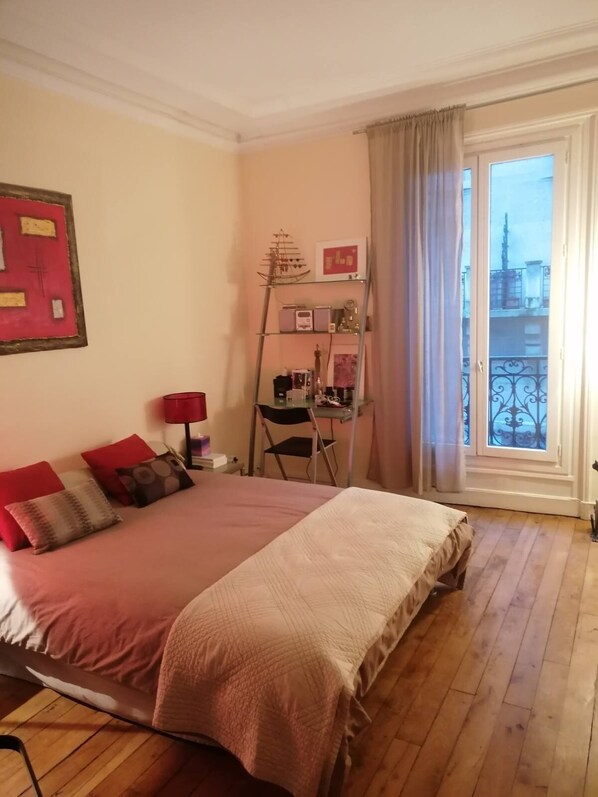 2 habitaciones, wifi gratis y ropa de cama