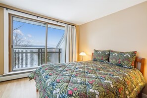 3 bedrooms, free WiFi, bed sheets - Sunrise Village East Glade B2:  Ski in/ski out right from your 3 bedroom condo (Killington)