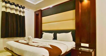 Qotel Hotel Pitampura