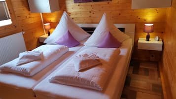 3 dormitorios, caja fuerte, cuna de viaje y wifi gratis