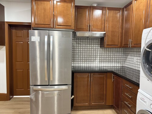 Close to Downtown/University of Guelph Residence Personal Room 2