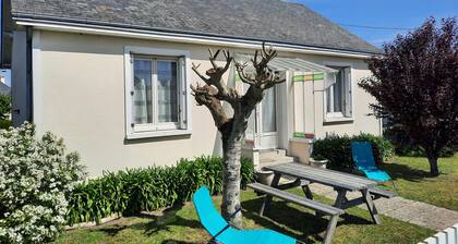 Maison Calme Proche Loire à Vélo