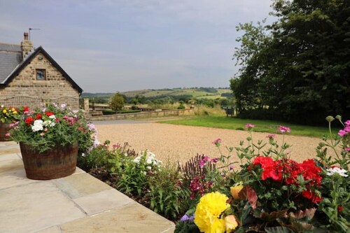 Beautiful secluded house hidden in the countryside
