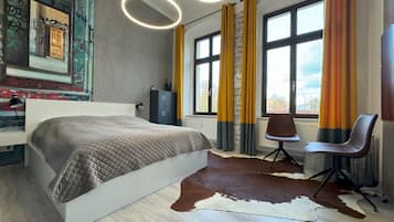 1 habitación, tabla de planchar con plancha, wifi y ropa de cama