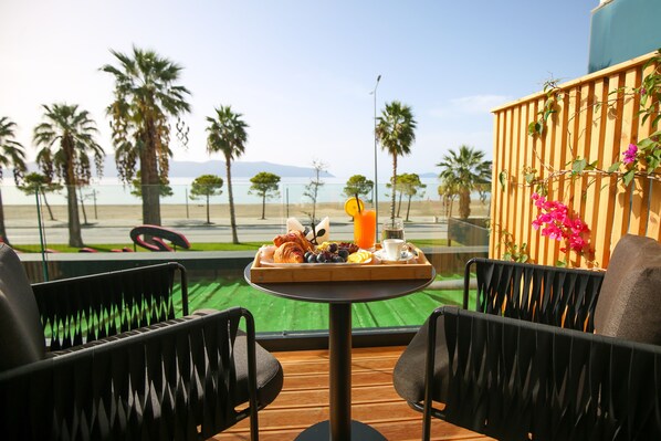 每日供应欧陆式早餐（每人 EUR 5）