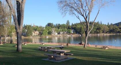 Buttercup Haven at Pine Mountain Lake
