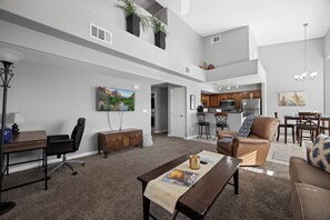 TV - Hawk Ridge Retreat by Mesquite Vacation Rentals near Wolf Creek Golf Course with $510 in free daily activities (Mesquite)