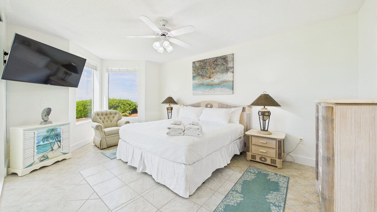 3 makuuhuonetta, silitysrauta/-lauta, ilmainen Wi-Fi, vuodevaatteet