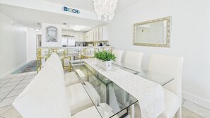 Dining - "Tranquil Paradise 120" Sleeps 6-Gulf Views (Alys Beach)