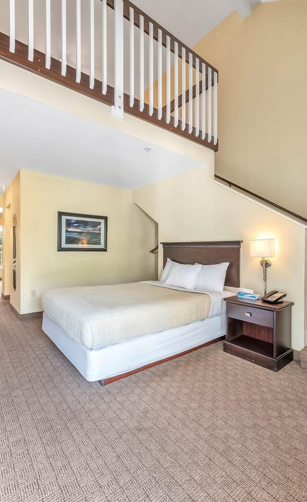 2 bedrooms, free WiFi, bed sheets - Iroquois Suite at Kelley's Island Venture Resort (Kelleys Island)