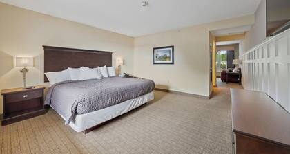 Vineyard Suite at Kelley's Island Venture Resort