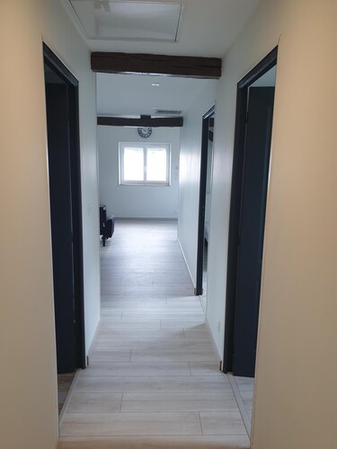 La Casa D'augy à Farges en Septaine Logement au 1er Étage