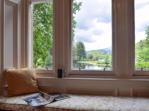 Interior - 6 bedroom accommodation in Aberfoyle (Aberfoyle)