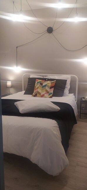 1 bedroom, iron/ironing board, free WiFi, bed sheets