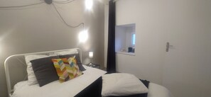 1 bedroom, iron/ironing board, free WiFi, bed sheets