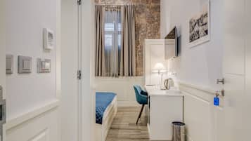Chambre Supérieure Double ou avec lits jumeaux | Surmatelas, coffres-forts dans les chambres, décoration personnalisée
