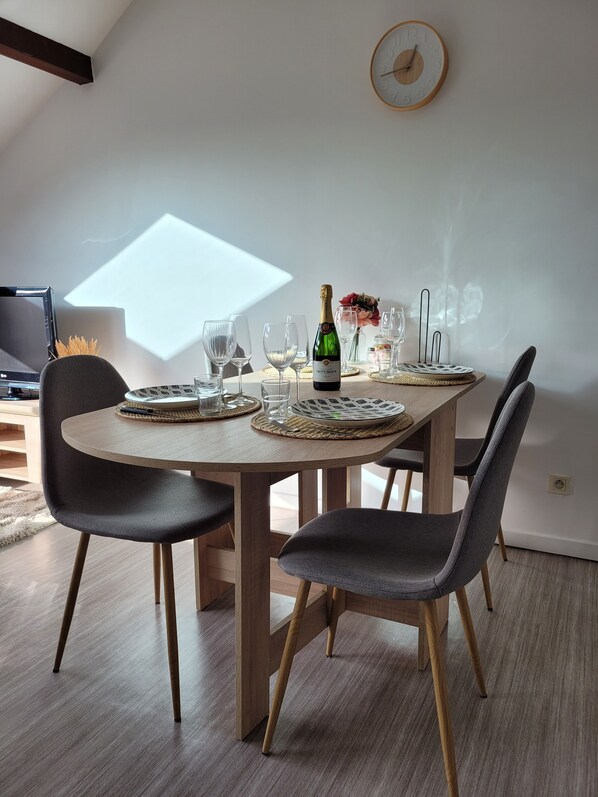 Dining - Appartement Reims Centre (Reims)