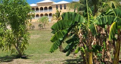 Ten minute walk to the beach and with beautiful sunsets